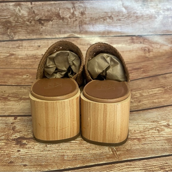 Franco Sarto Neo 3 Mule Slide Citron Woven Leather Size 9.5 tan/ brown - Picture 4 of 15